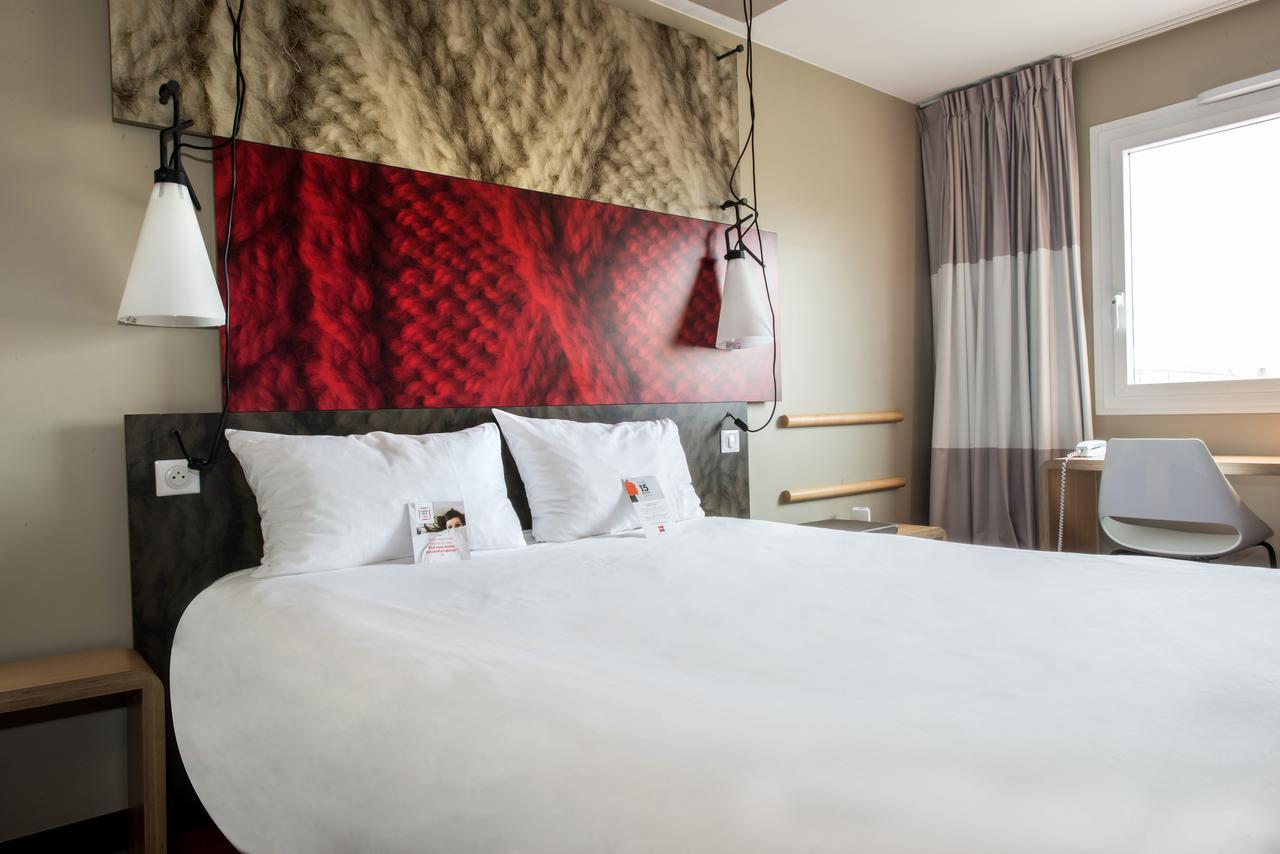 Ibis Nanterre La Defense Hotel Exterior photo